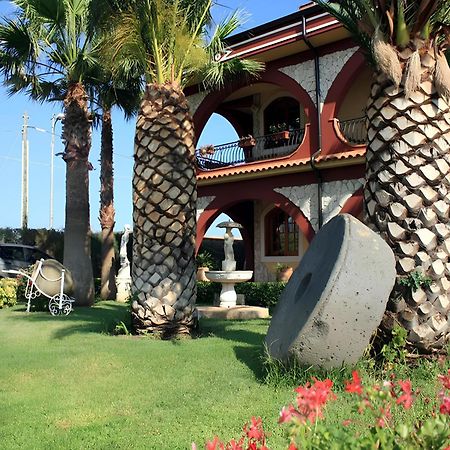 Villa Del Papiro Charme Apartments อาโวลา ภายนอก รูปภาพ