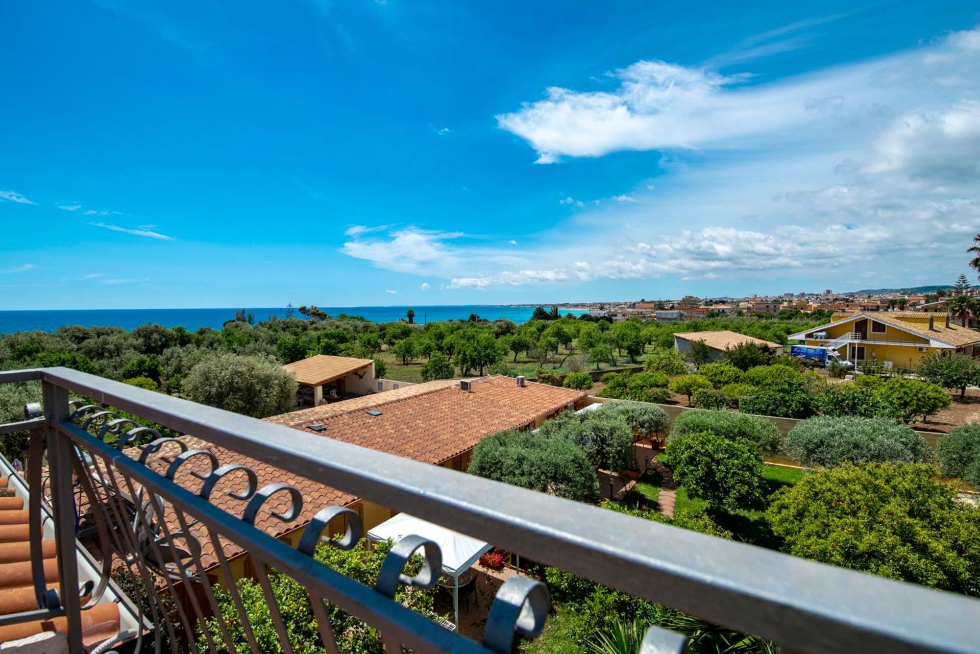 Villa Del Papiro Charme Apartments อาโวลา ภายนอก รูปภาพ